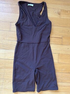 Chocolate brown V-Neck Sleeveless Romper